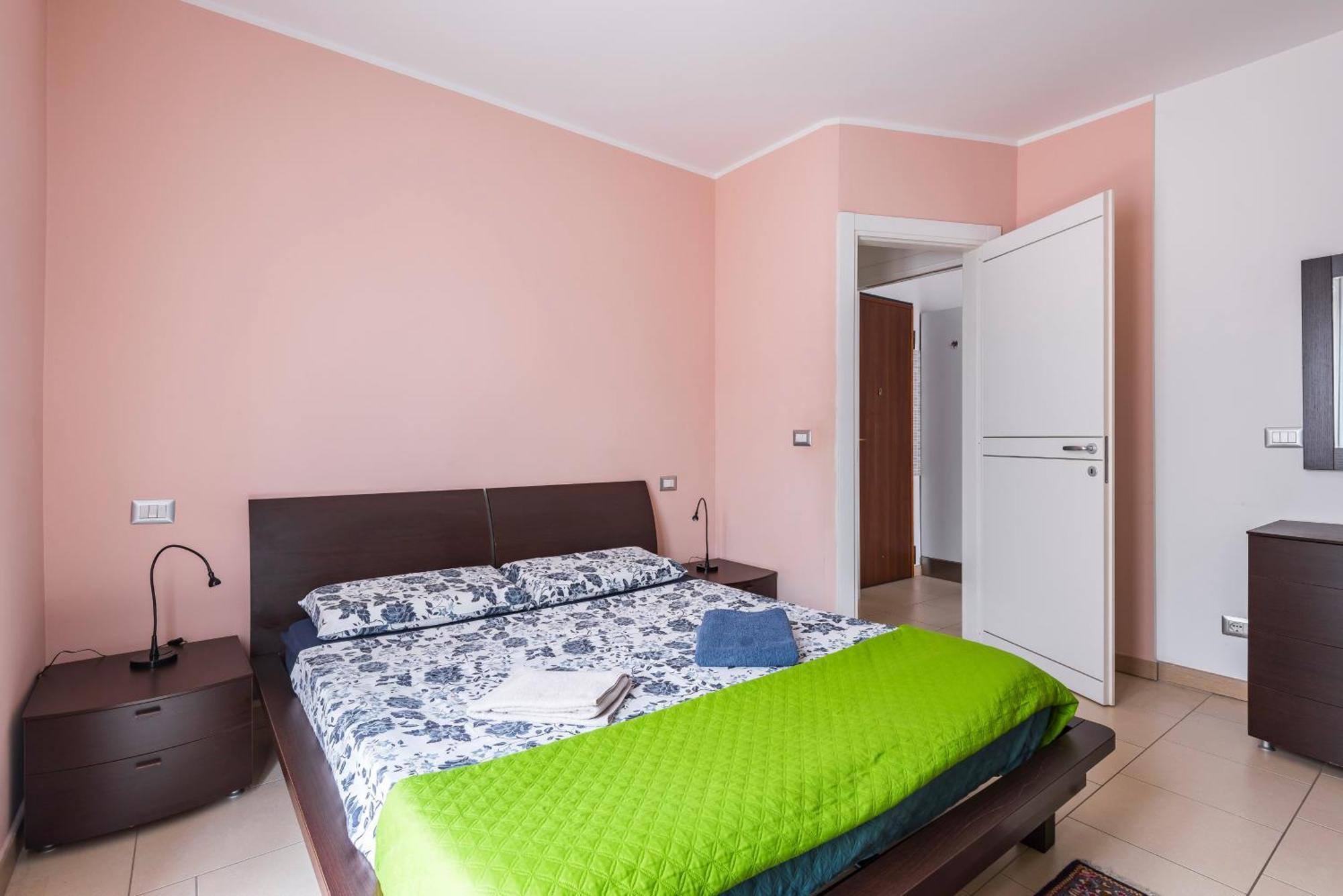Stile E Comfort In Citta Con Wi-Fi Carpi Luaran gambar
