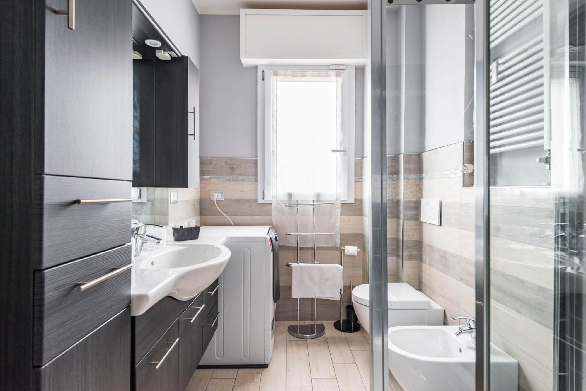 Stile E Comfort In Citta Con Wi-Fi Carpi Luaran gambar